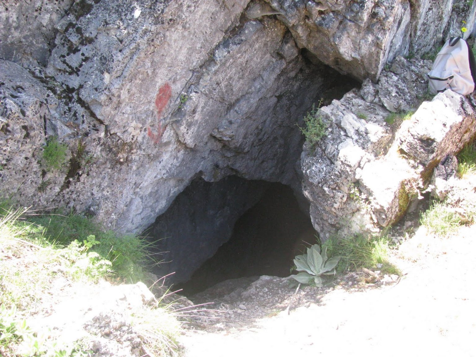 Στο σπήλαιο
